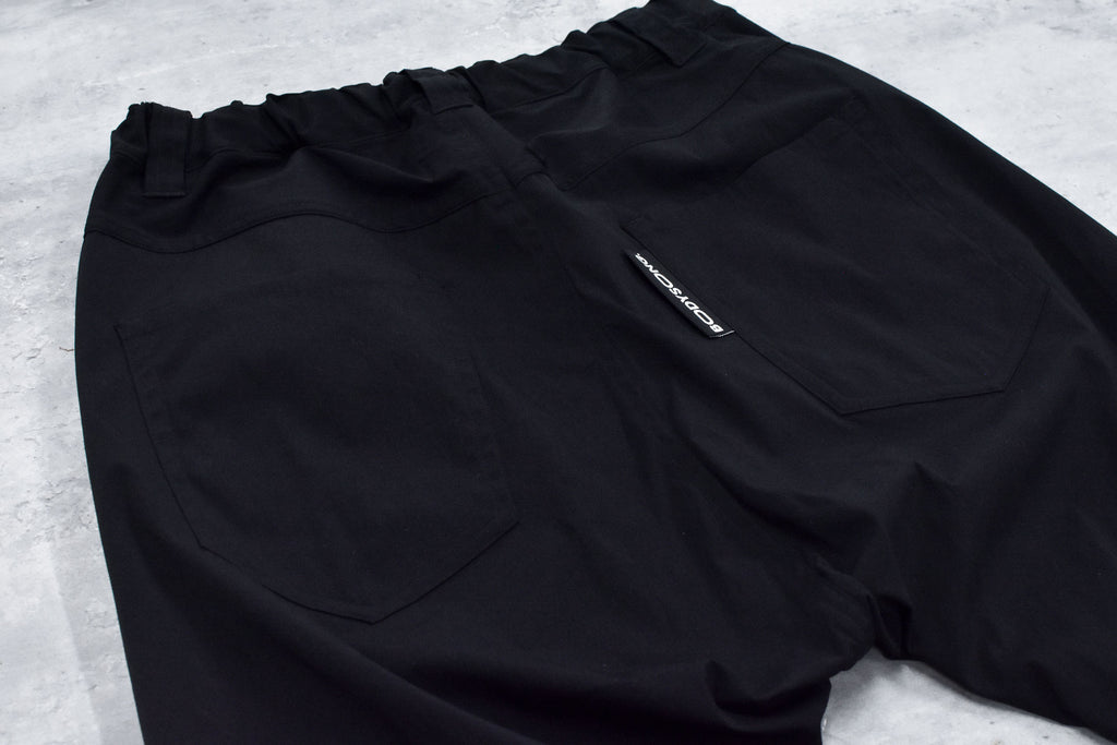 BODYSONG. / RECONSTRUCTED BK FLARE PT - BLACK