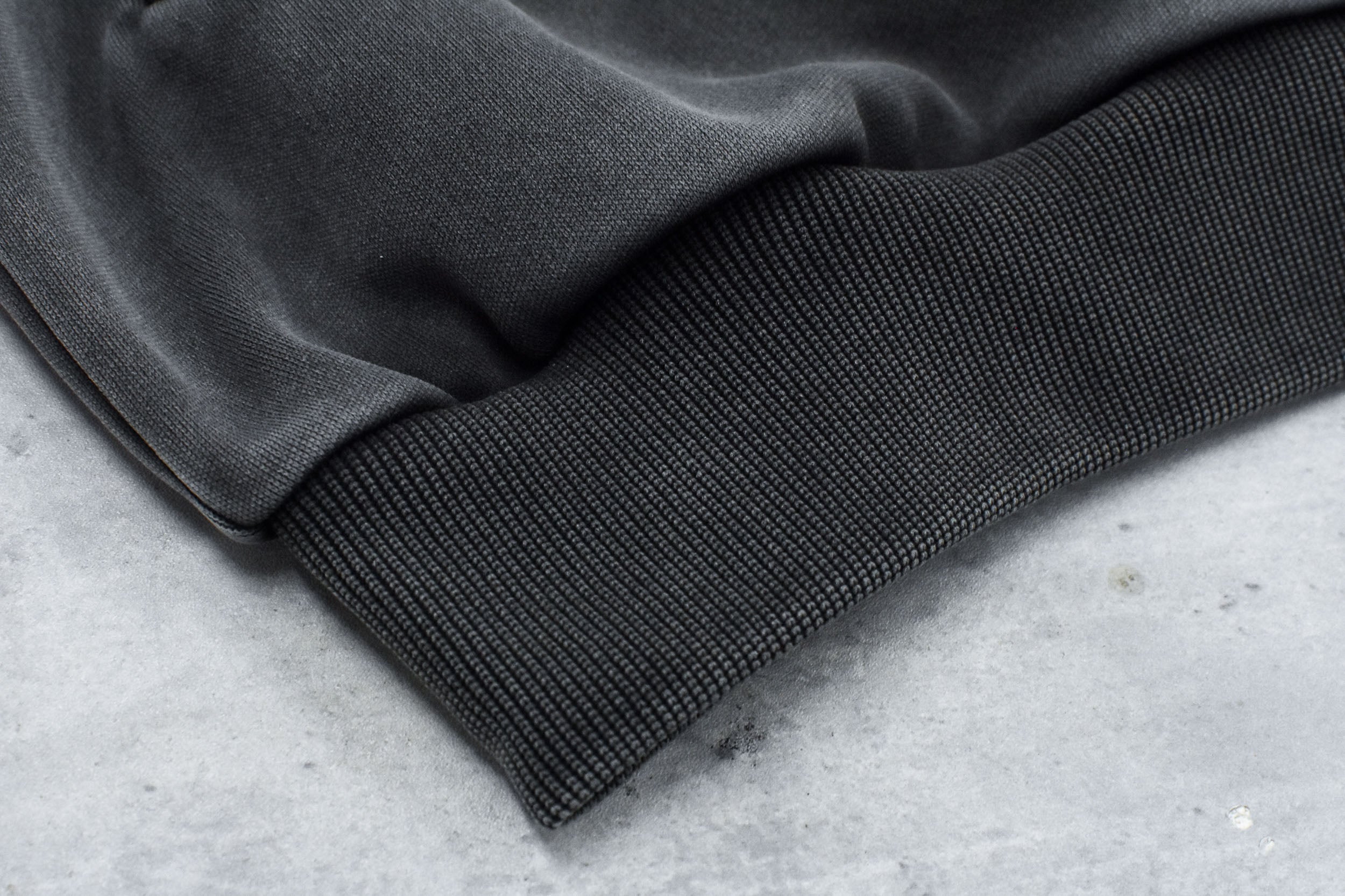 BODYSONG. / PIGMENT TRACKJ F25 - GREY