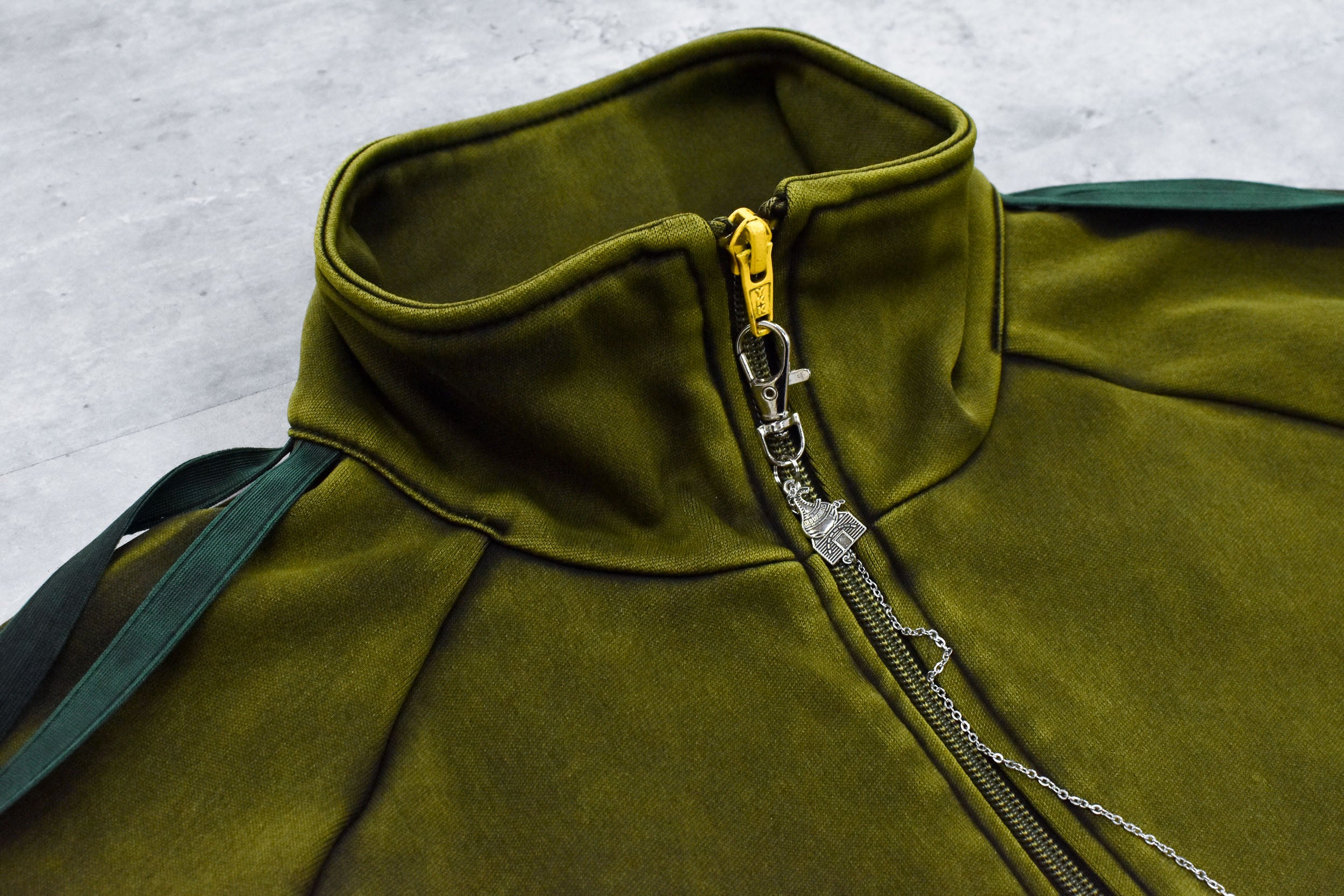 BODYSONG. / PIGMENT TRACKJ F25 - GREEN