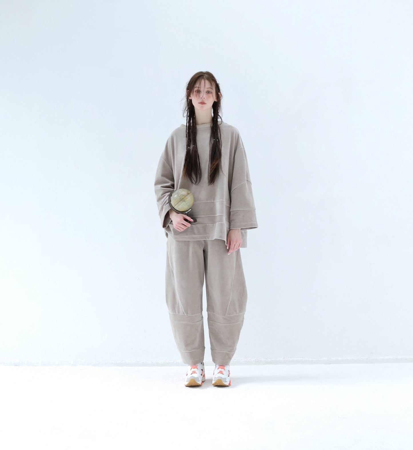 BEDSIDEDRAMA / 先行予約  Pattern Switch Pullover - BEIGE