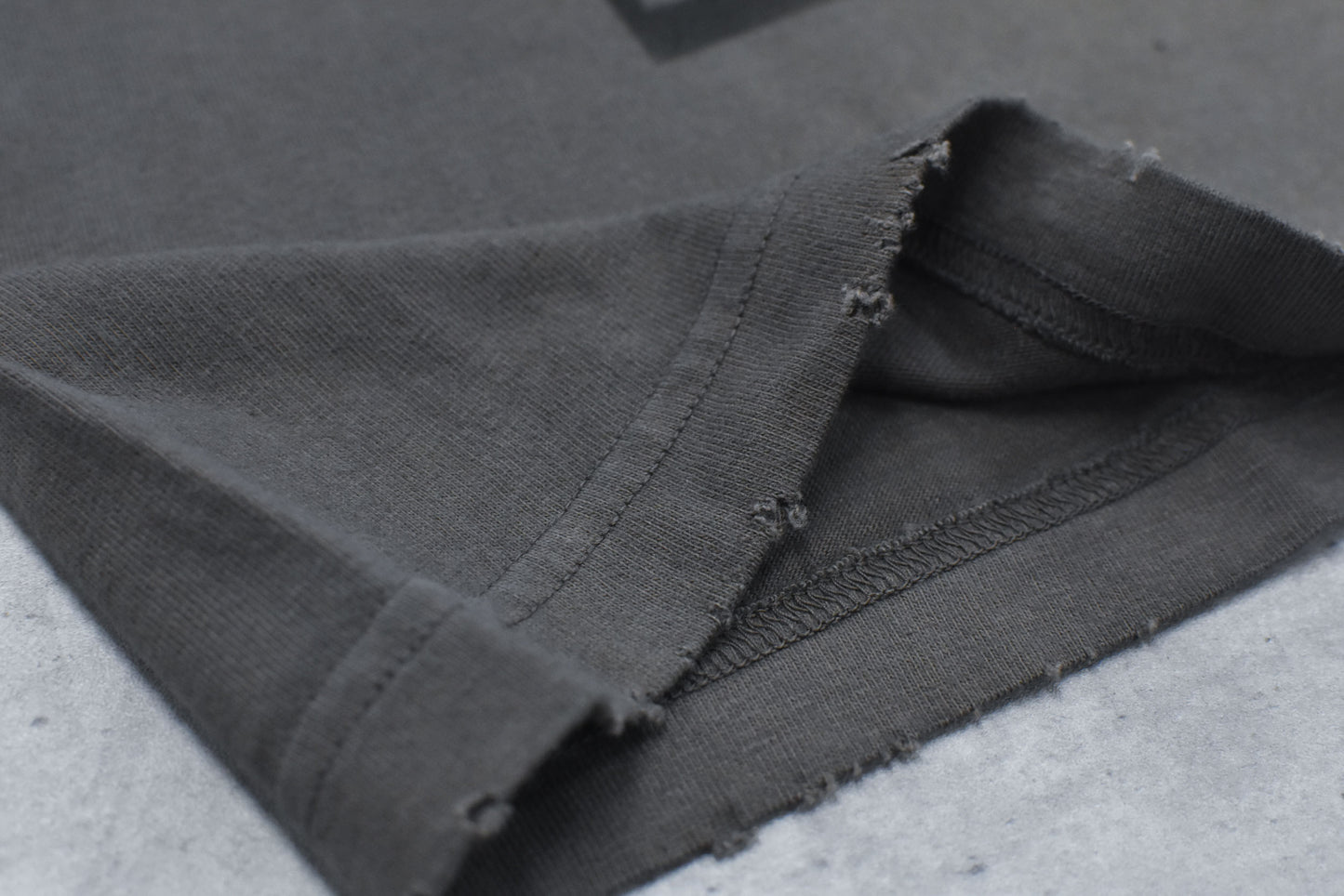 THE JEAN PIERRE / Pigmentdye AEIT Tee - DARK CHOCO
