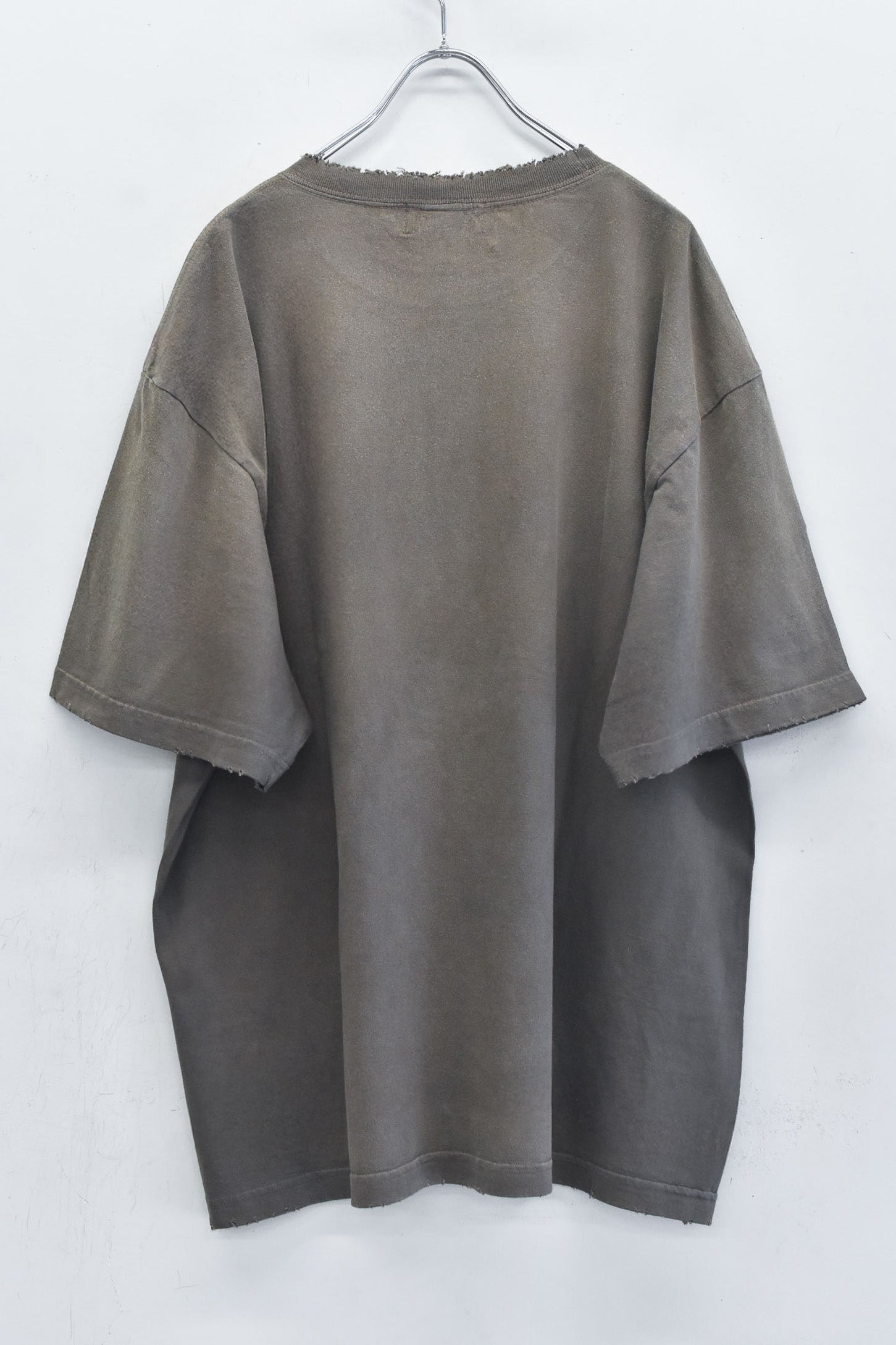 THE JEAN PIERRE / Signature Pigment dye Grunge Destroy SS TEE - DARK CHOCO