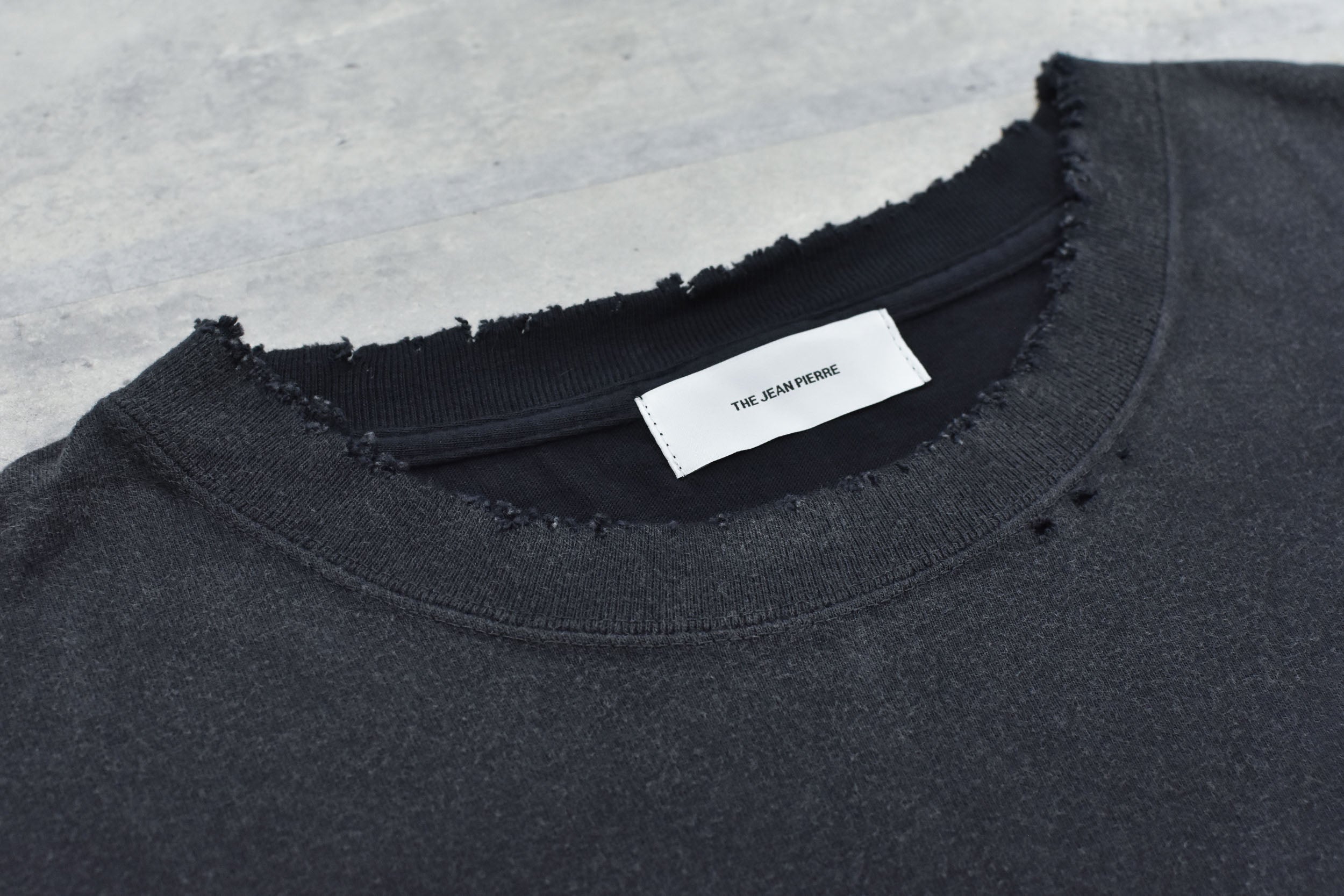 THE JEAN PIERRE / Signature Pigment dye Grunge Destroy SS TEE - FADE BLK