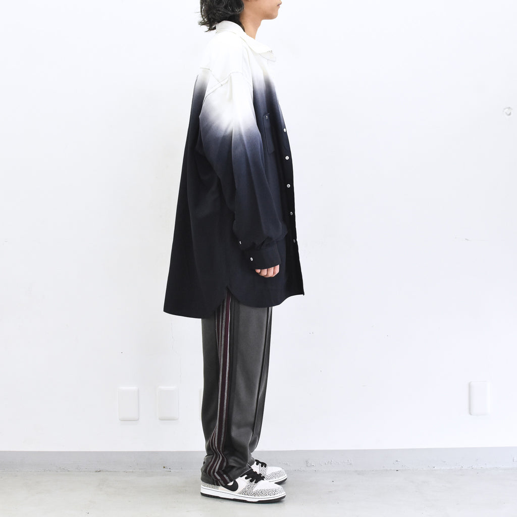 BODYSONG. / BEAUTIFUL GRADIENT DEFORMATION SHIRT - WHITE