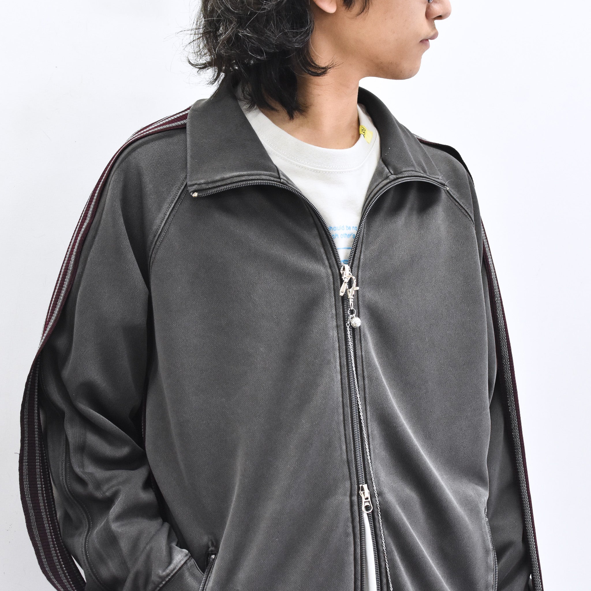 BODYSONG. / PIGMENT-DYED DISTRESSED TRACK JACKET - GREY