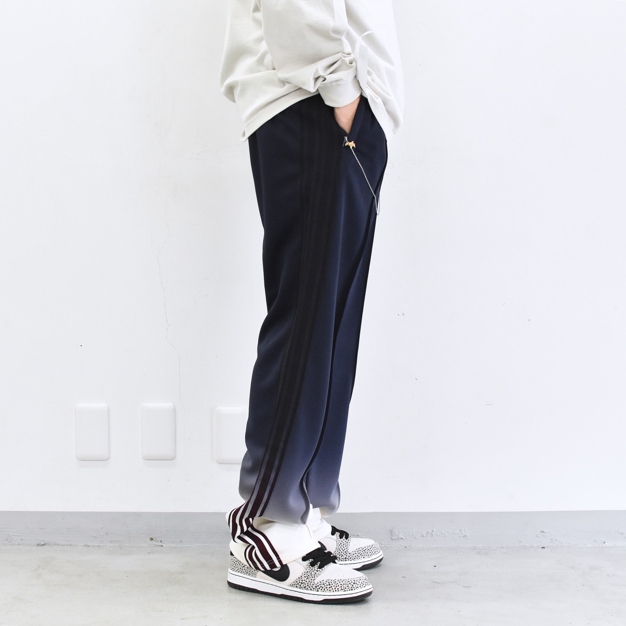 BODYSONG. / GRADIENT DYED TRACK TROUSERS 03 - WHITE