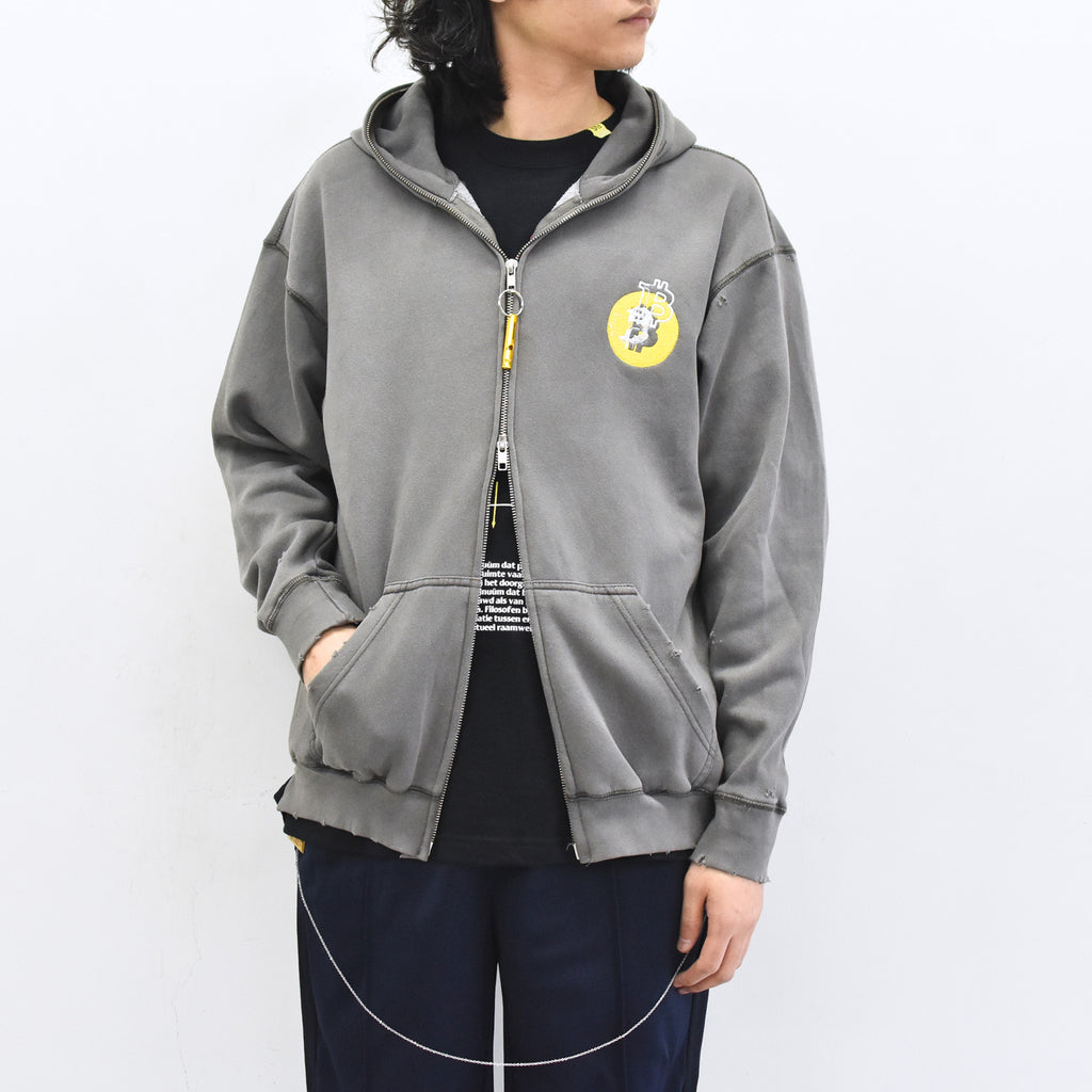 BODYSONG. / GLITCH EMBROIDERY DISTRESSED HOODIE/BTC - BLACK