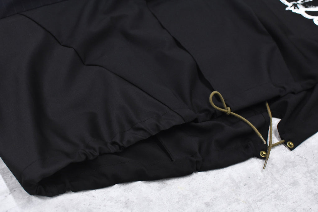 BODYSONG. / PATCHWORK MIL COAT MADE BY DISASSEMBLING AND RECONSTRUCTING A BUSINESS SUIT