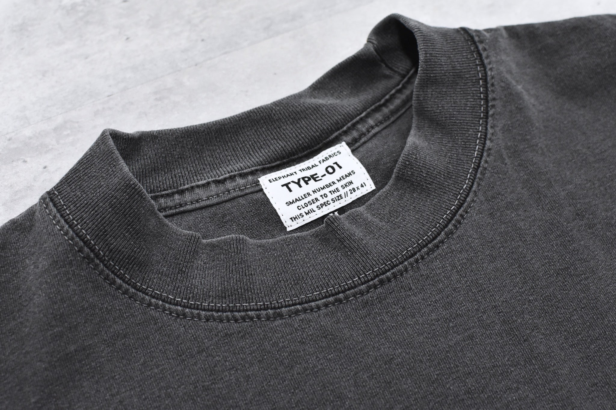 elephant TRIBAL fabrics / 凸凹Flower T - SUMI