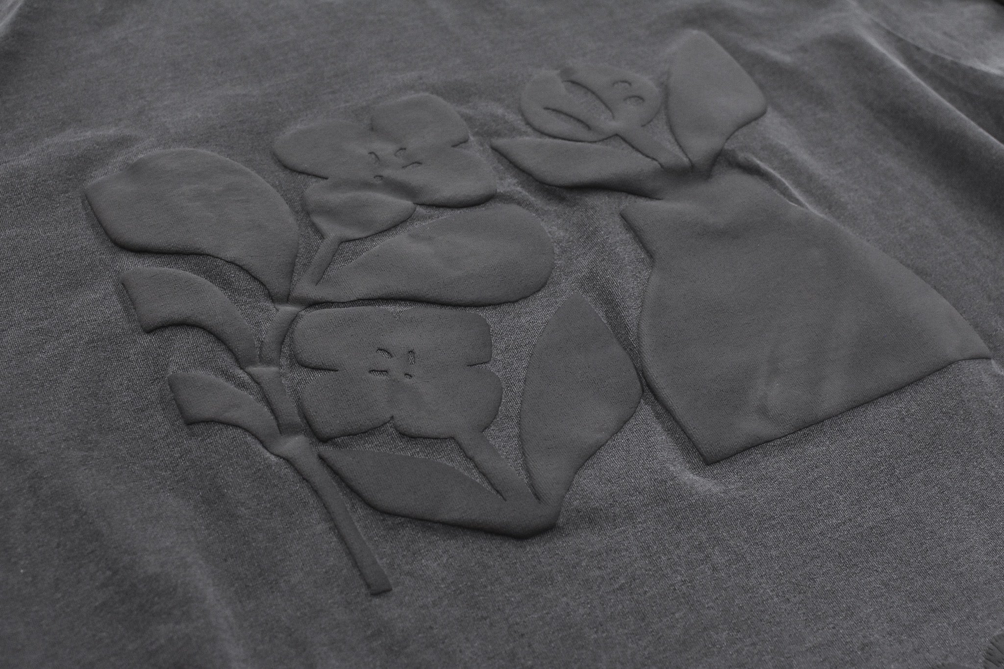 elephant TRIBAL fabrics / 凸凹Flower T - SUMI