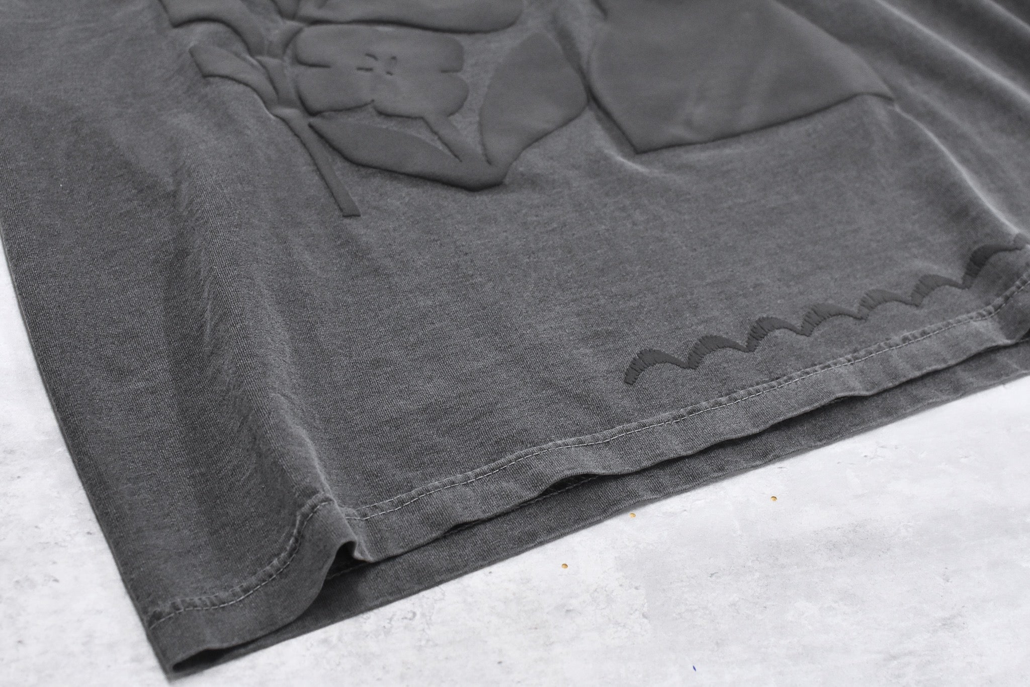 elephant TRIBAL fabrics / 凸凹Flower T - SUMI