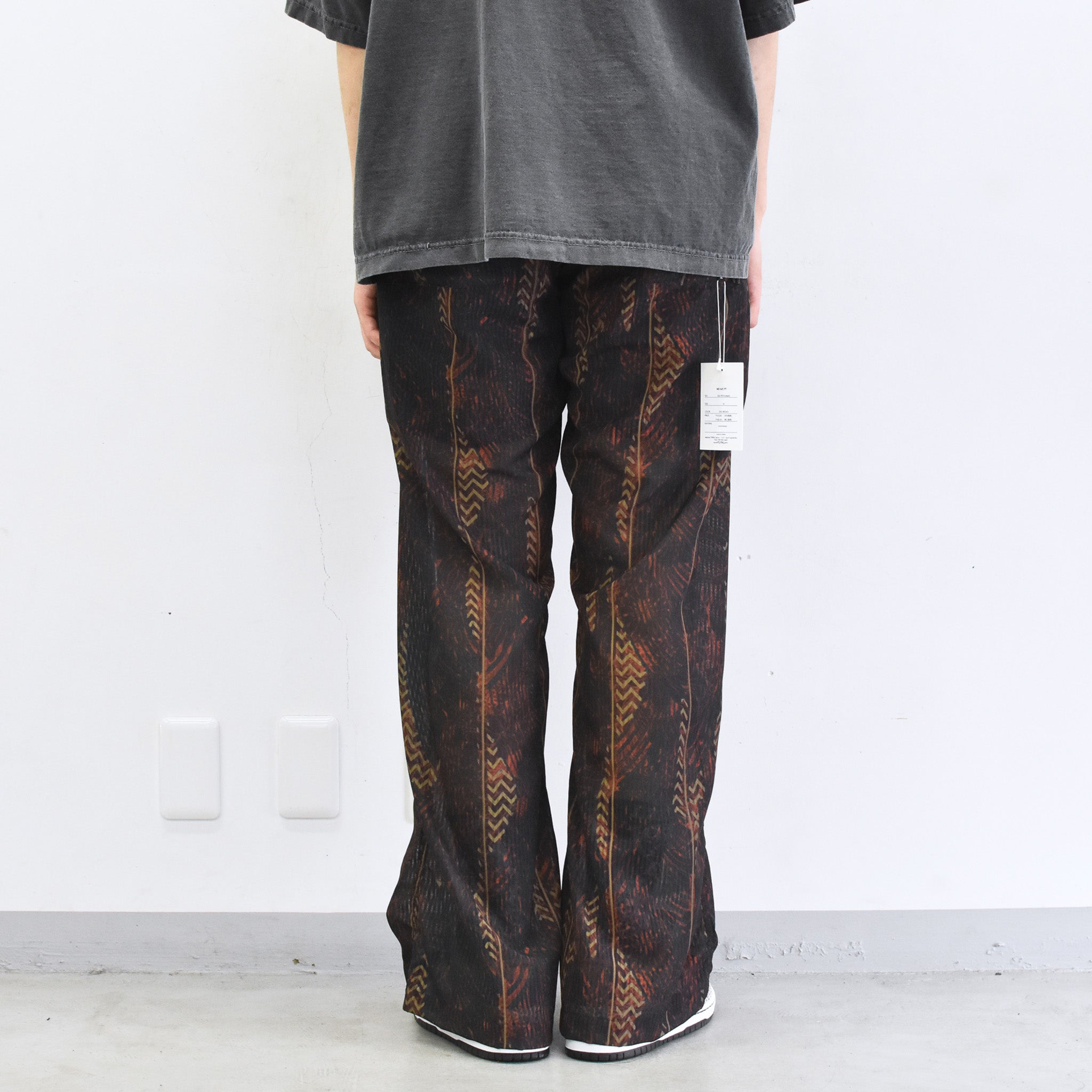 elephant TRIBAL fabrics / NO A/C PT - SOIL BROWN