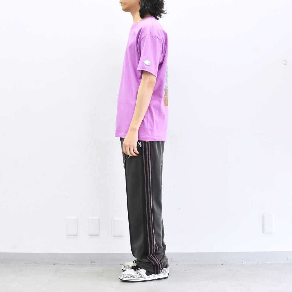 FlexibleVisual SPCE / Shielding my kid from the shady vibes.