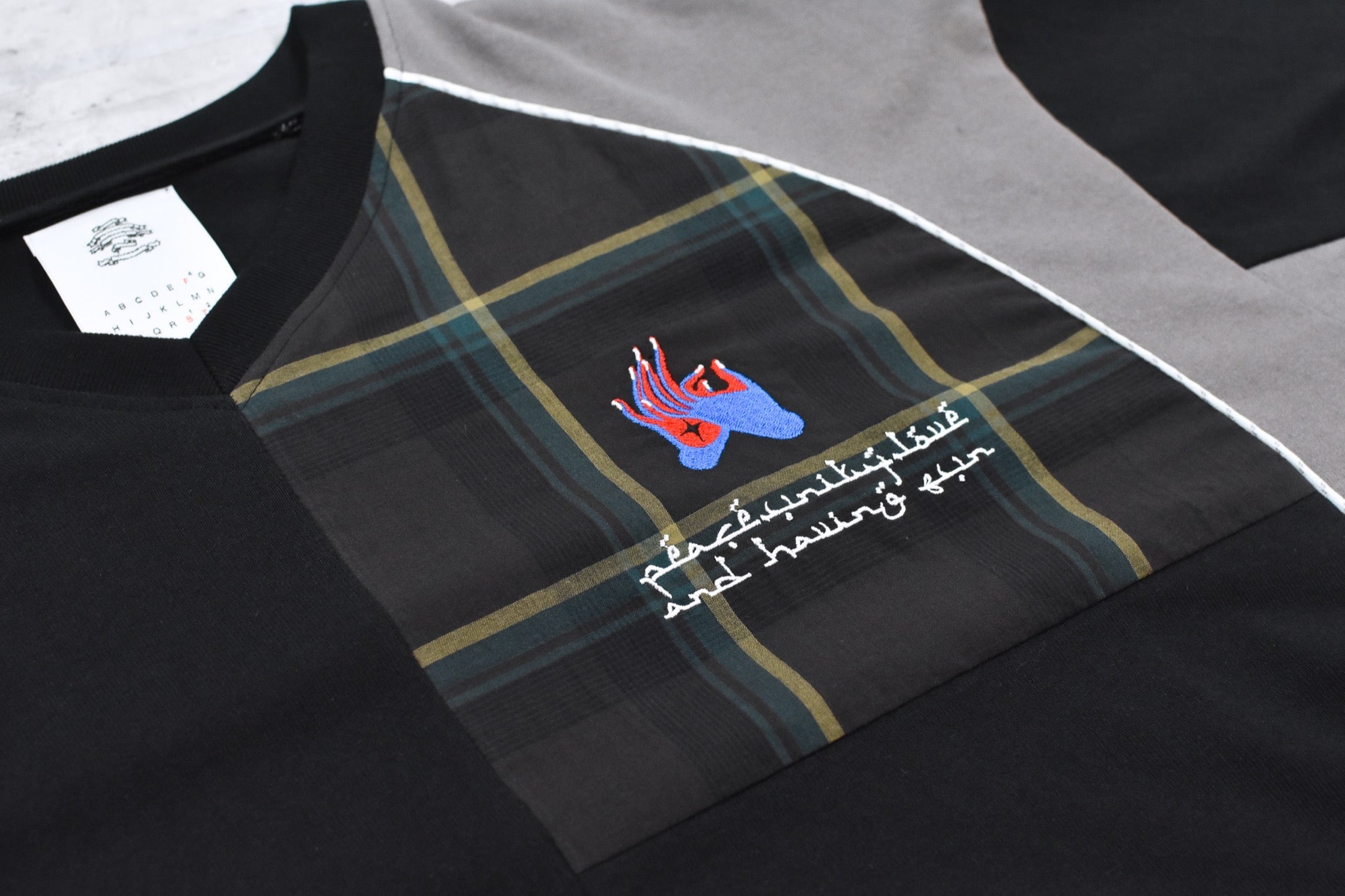 STOF /  Not Uniform Pulover - BLACK