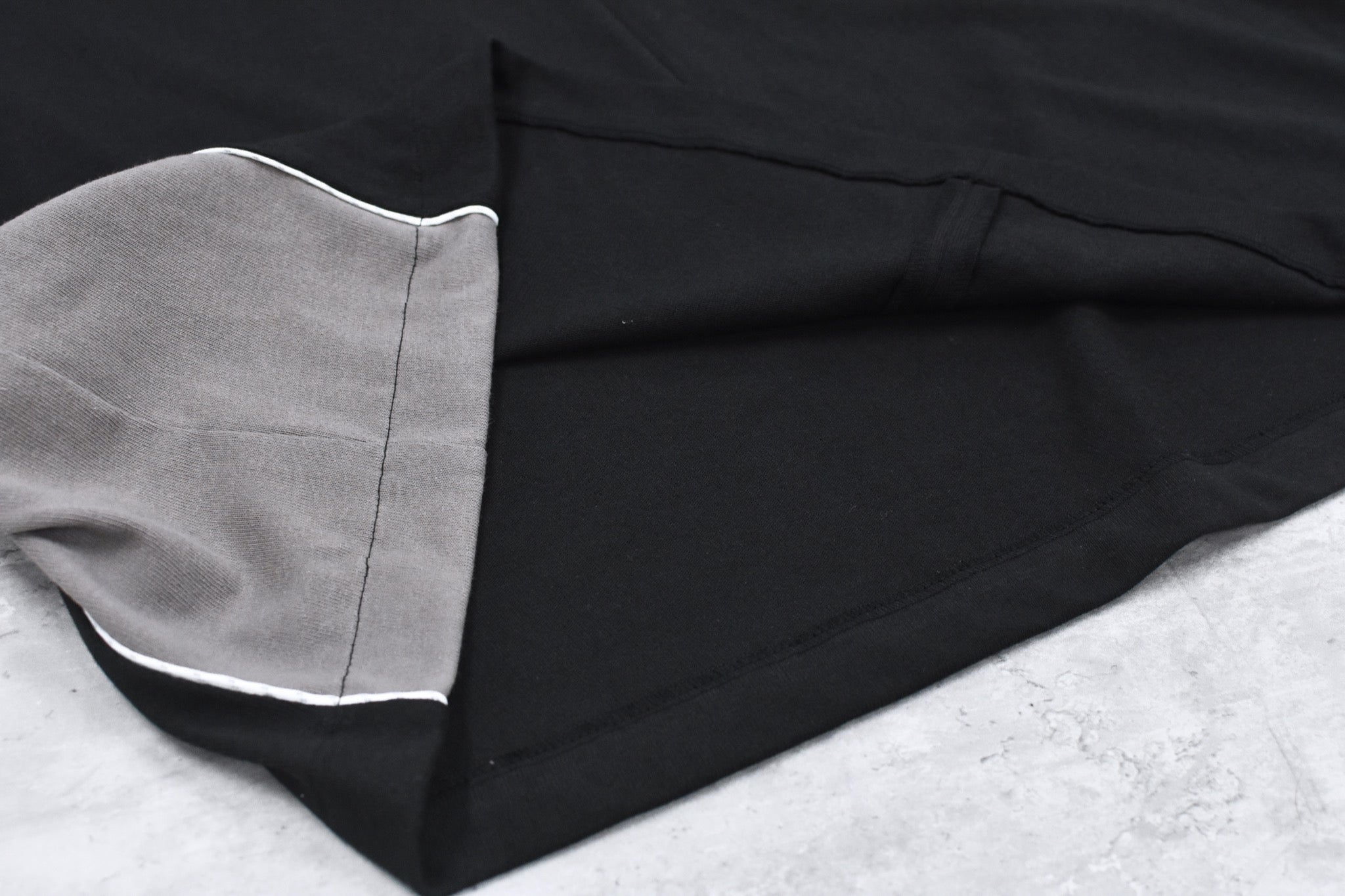 STOF /  Not Uniform Pulover - BLACK