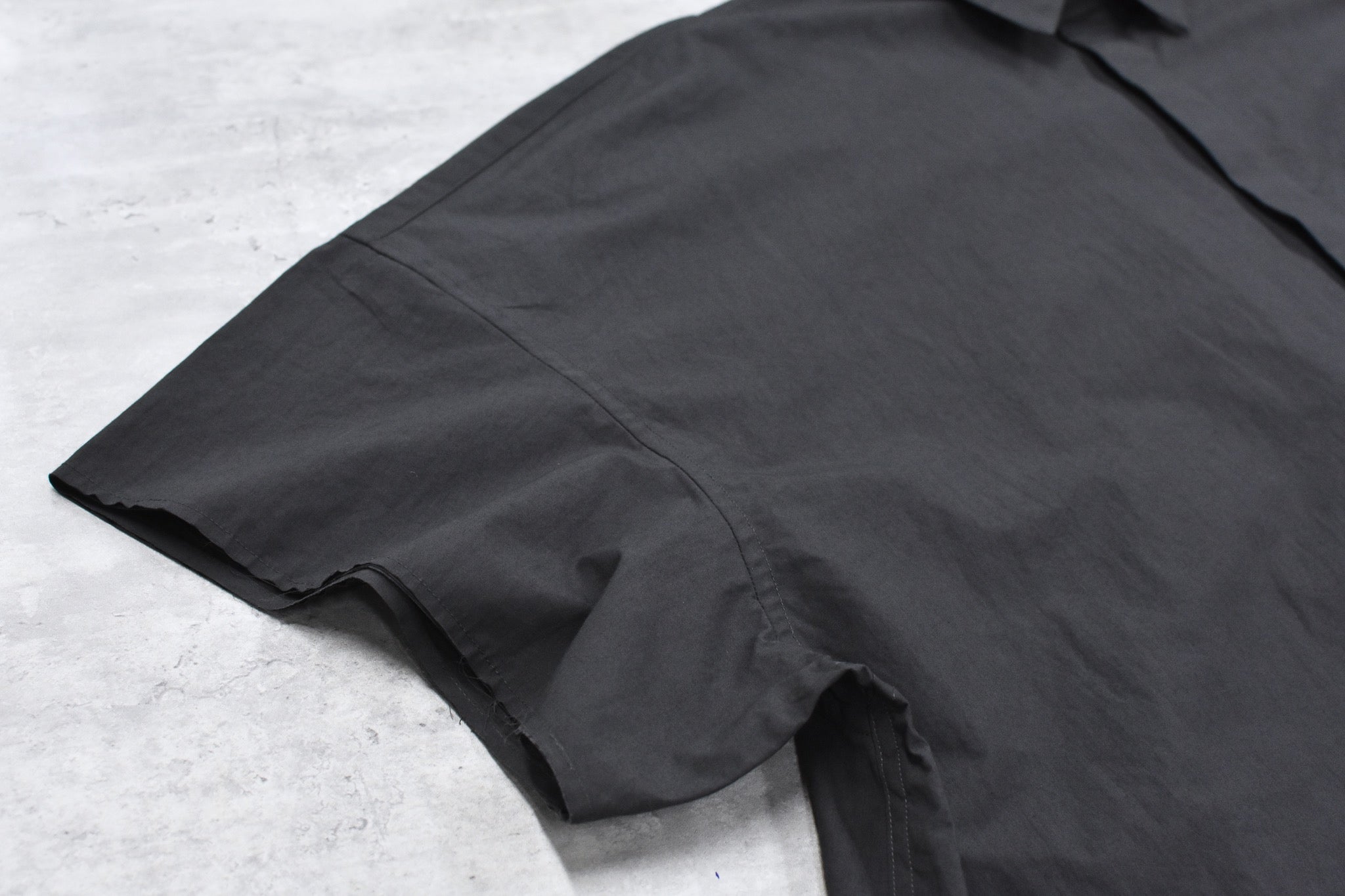 THE JEAN PIERRE / Signature 11XL SS Shirt - FADE BLK