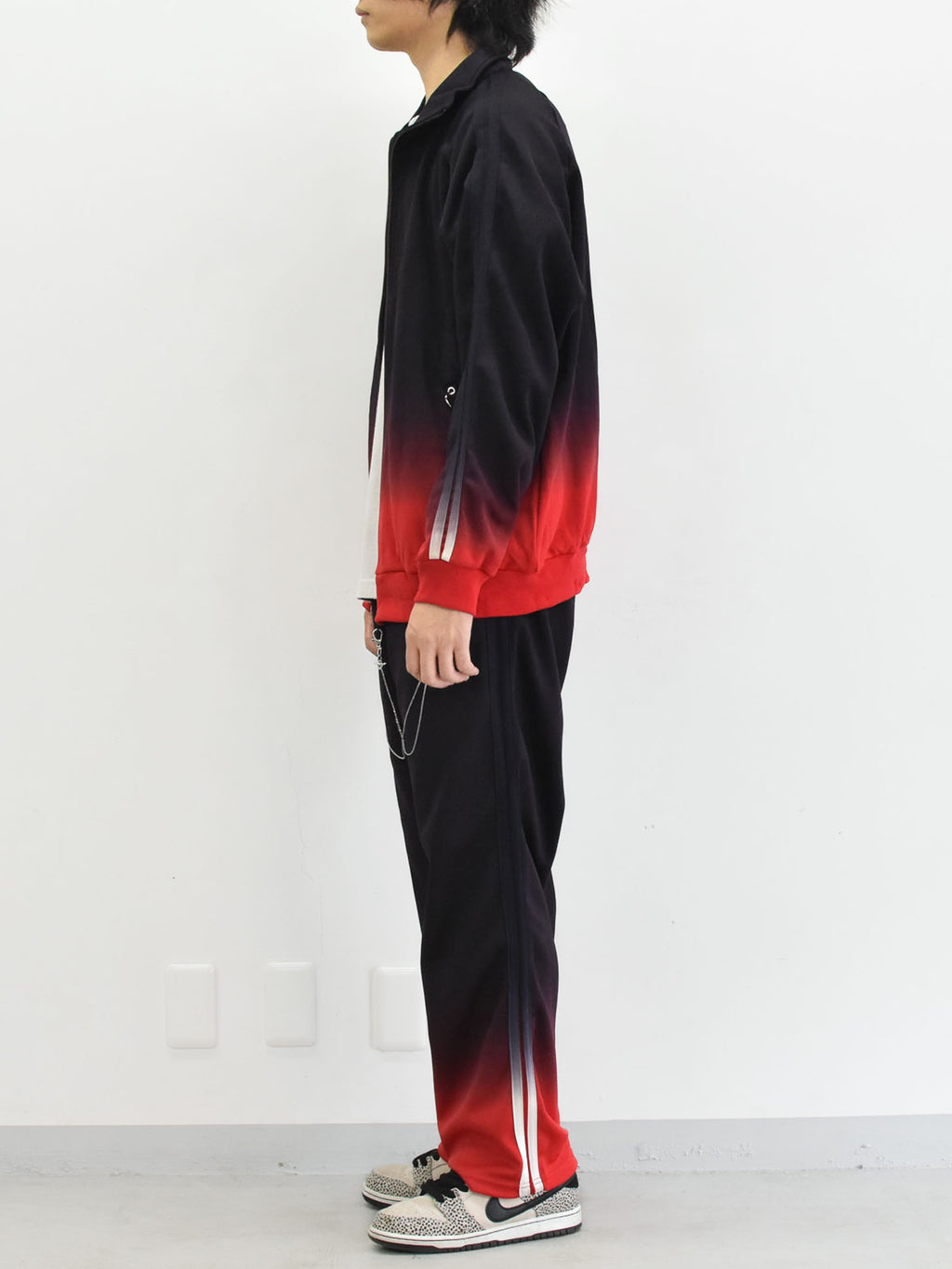 BODYSONG. / GRADIENT TRACKJ F25 - RED