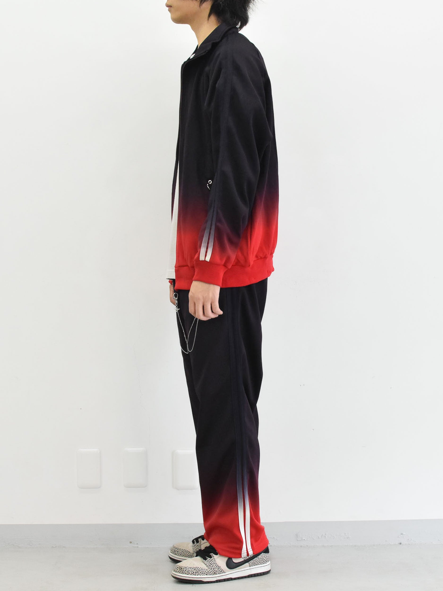 BODYSONG. / GRADIENT TRACKJ F25 - RED