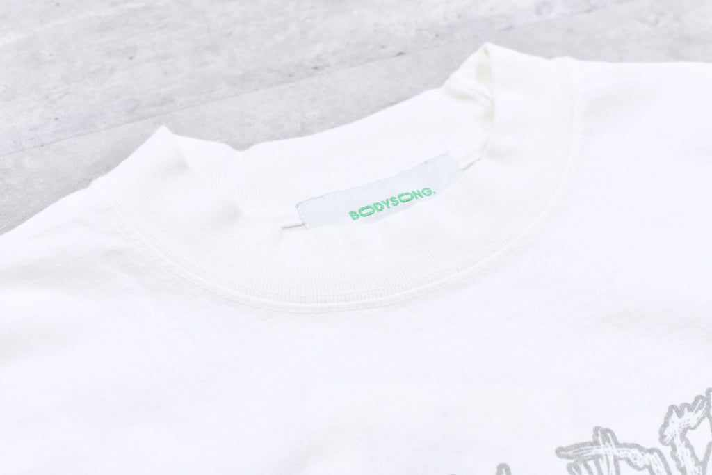 BODYSONG. / TEE/PHOTOCHROMIC/OHIANA - WHITE