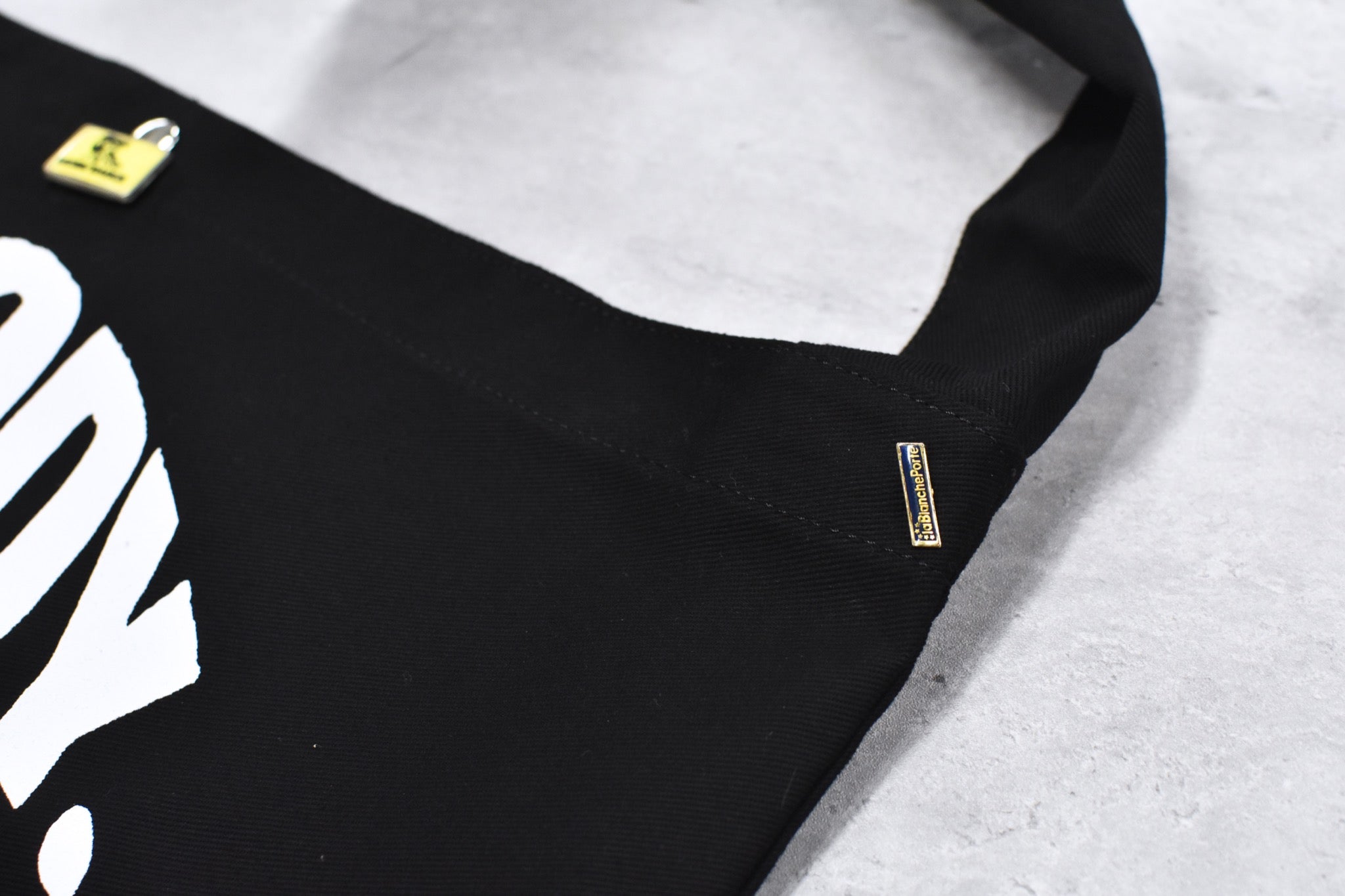 BODYSONG. / NEW BODY BAG! - BLACK