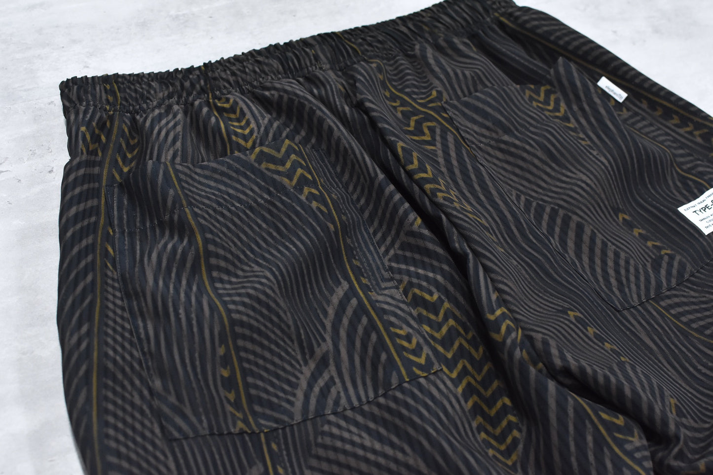 elephant TRIBAL fabrics / NO A/C PT - BLACK