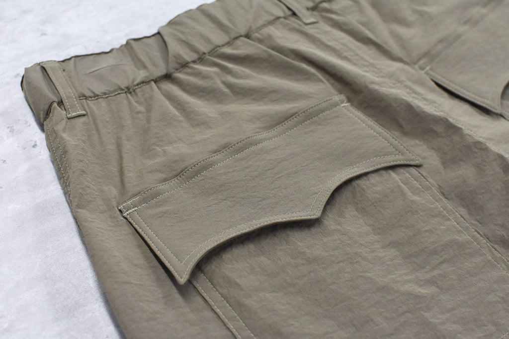 elephant TRIBAL fabrics / High Power Stretch Warming-up Halfway PT - GREIGE