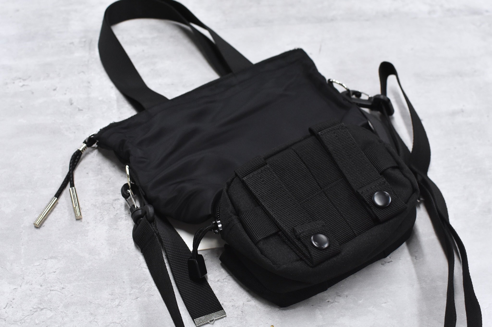 elephant TRIBAL fabrics / Back in the Pouch - BLACK