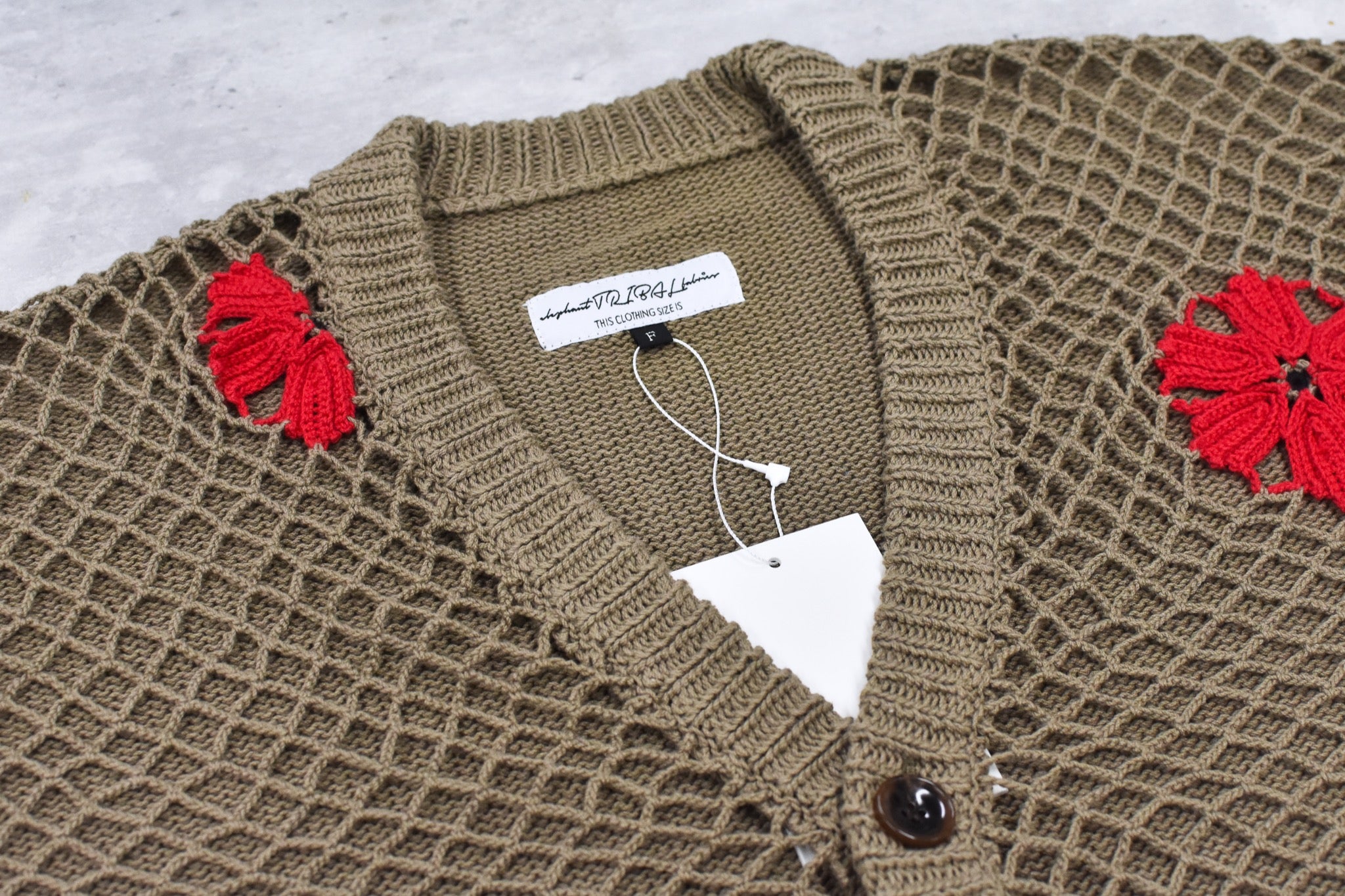 elephant TRIBAL fabrics / Flower Crochet Cardigan - BEIGE