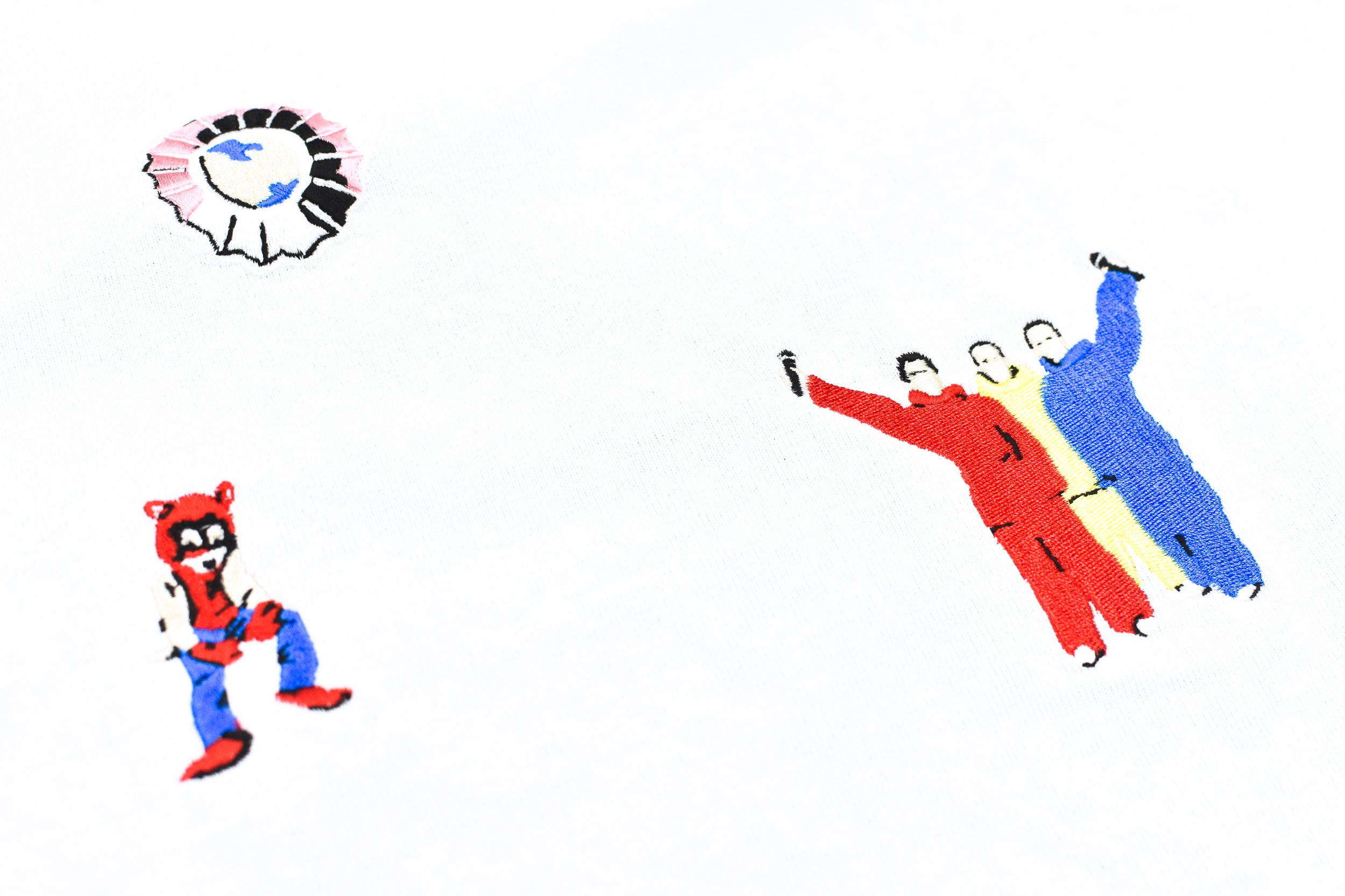 STOF / Edition Embroi L/S Tee - WHITE