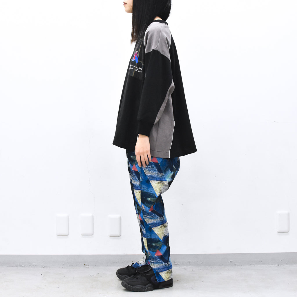 STOF /  Not Uniform Pulover - BLACK