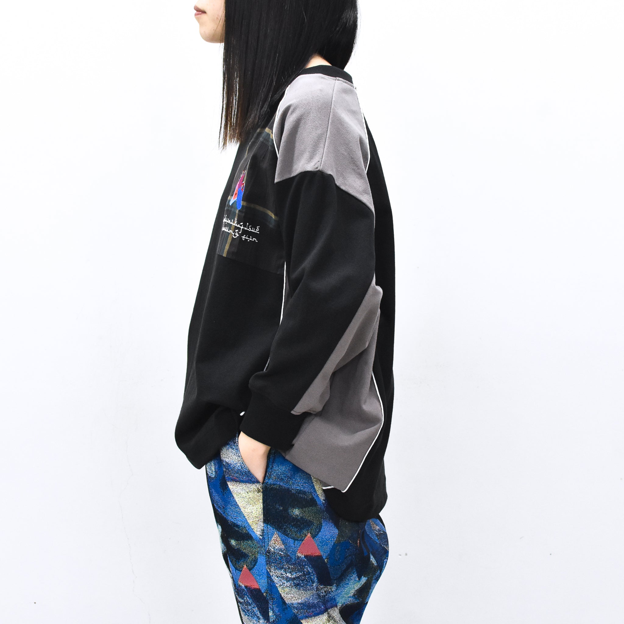 STOF /  Not Uniform Pulover - BLACK