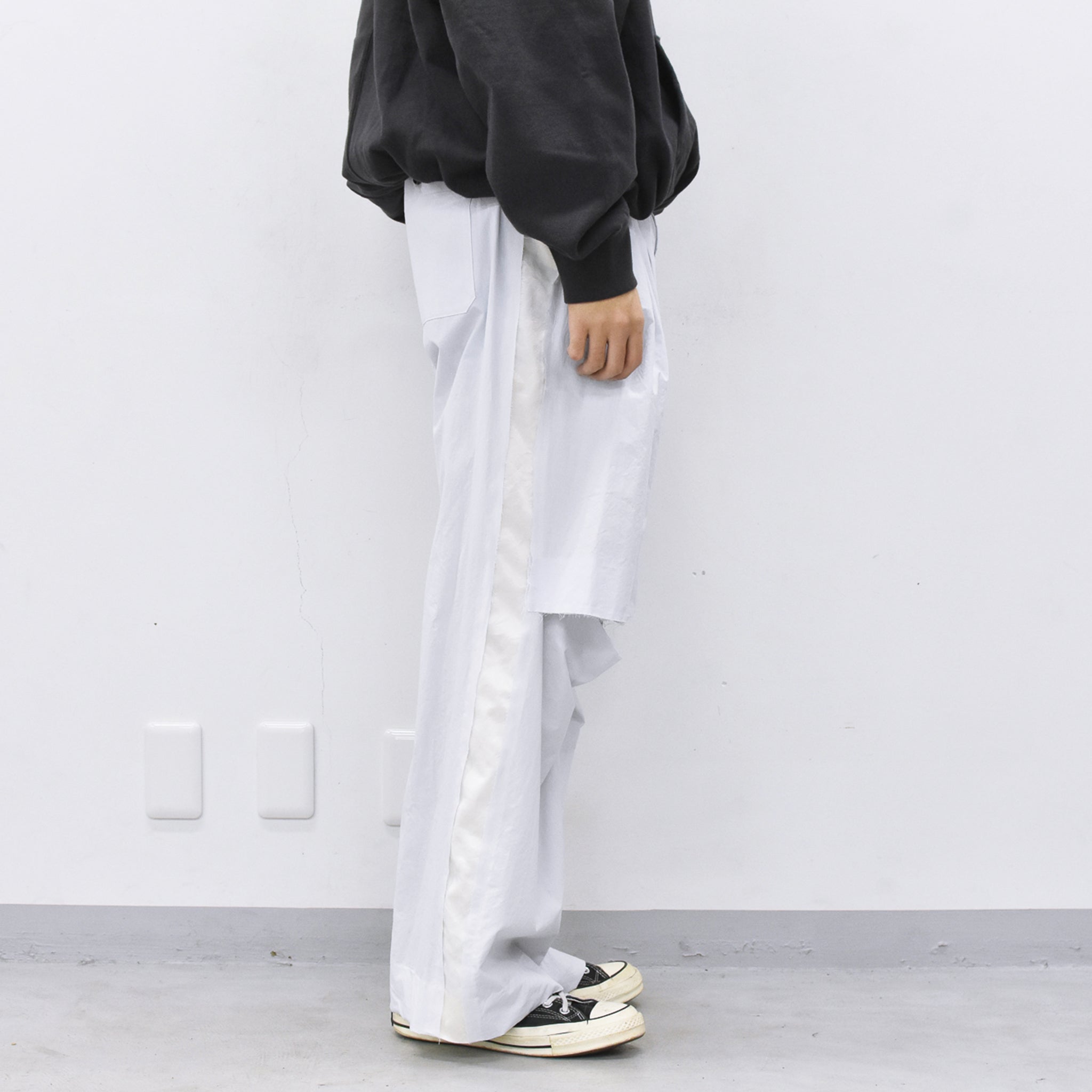 THE JEAN PIERRE / 3Tuck Easy Trouser - STONE WHT