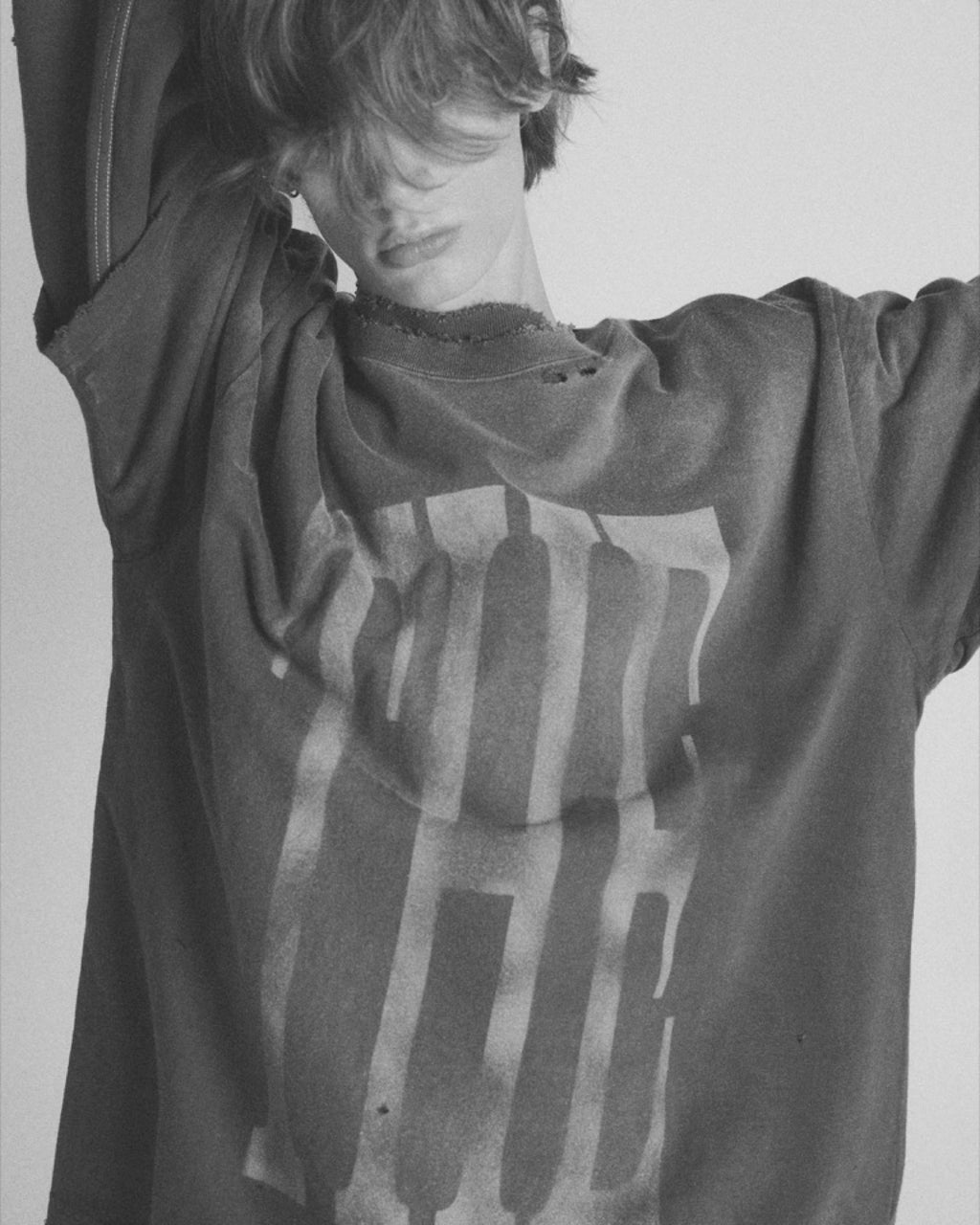THE JEAN PIERRE / THE tee - FADE BLK