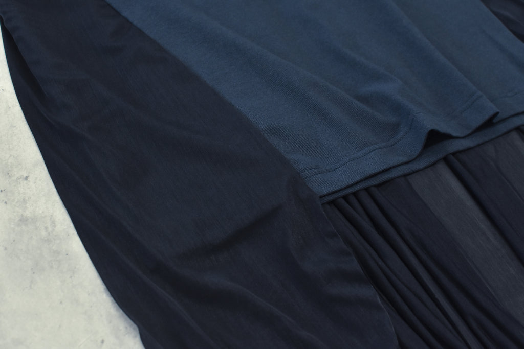 先行予約 BEDSIDEDRAMA / COZY UNIFORM DRESS TEE