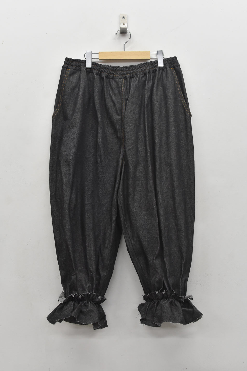 先行予約 BEDSIDEDRAMA / GATHERED DENIM PANTS