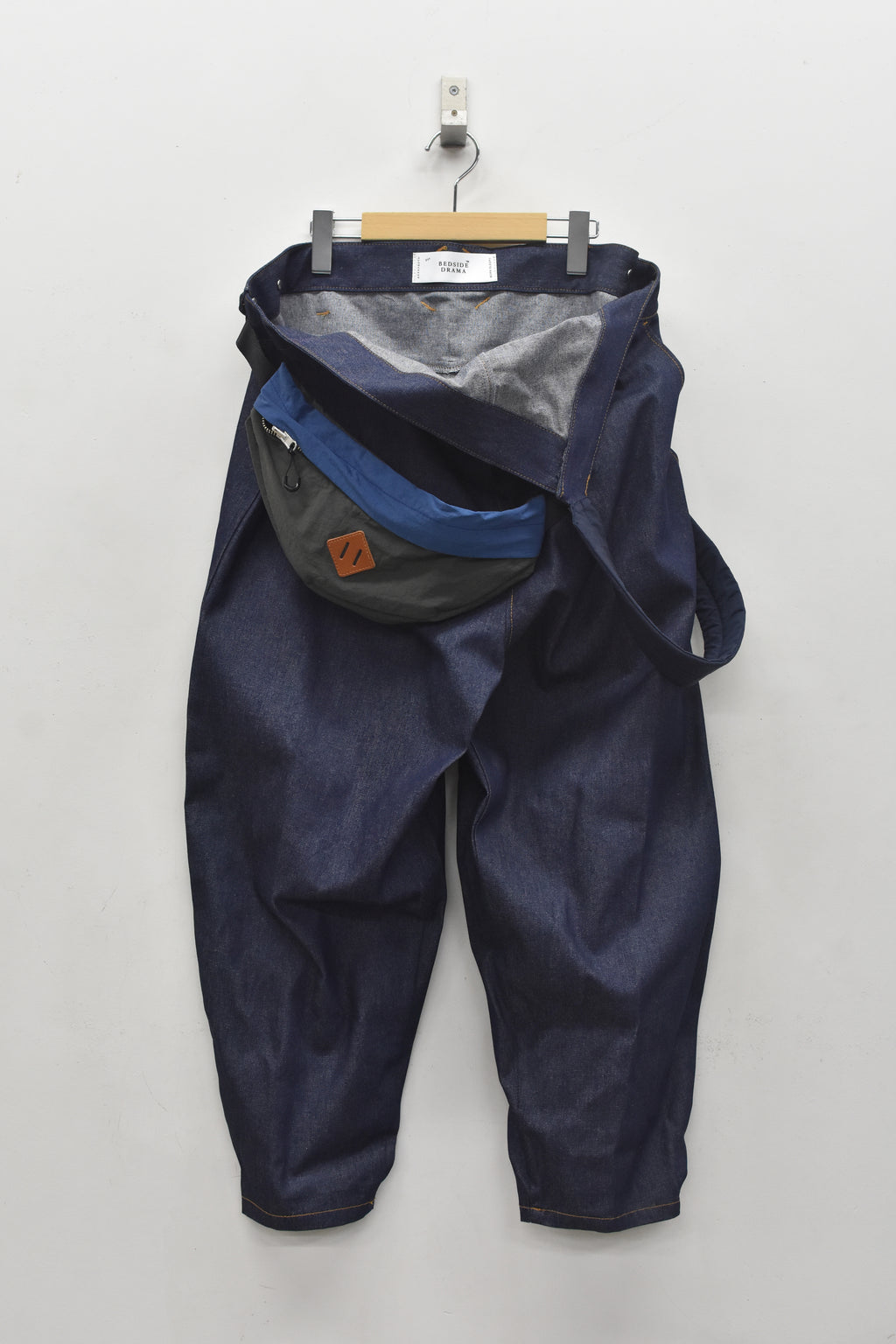 先行予約 BEDSIDEDRAMA / ONE-STRAP BAG SALOPETTE