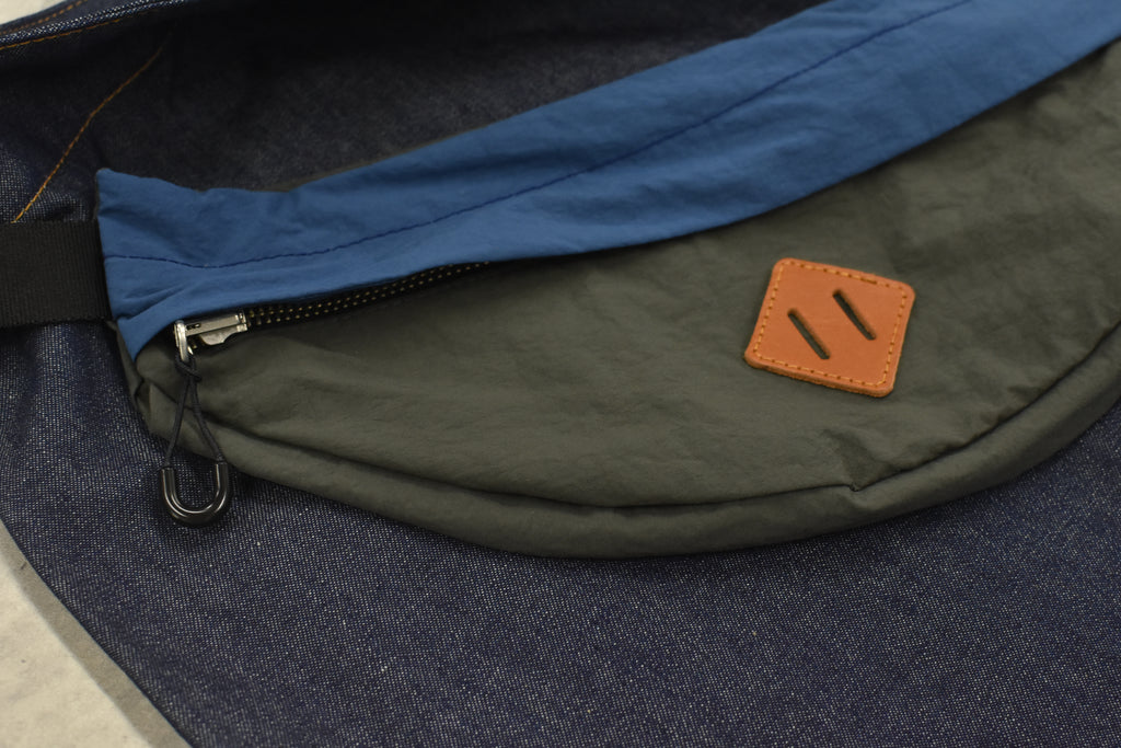 先行予約 BEDSIDEDRAMA / ONE-STRAP BAG SALOPETTE