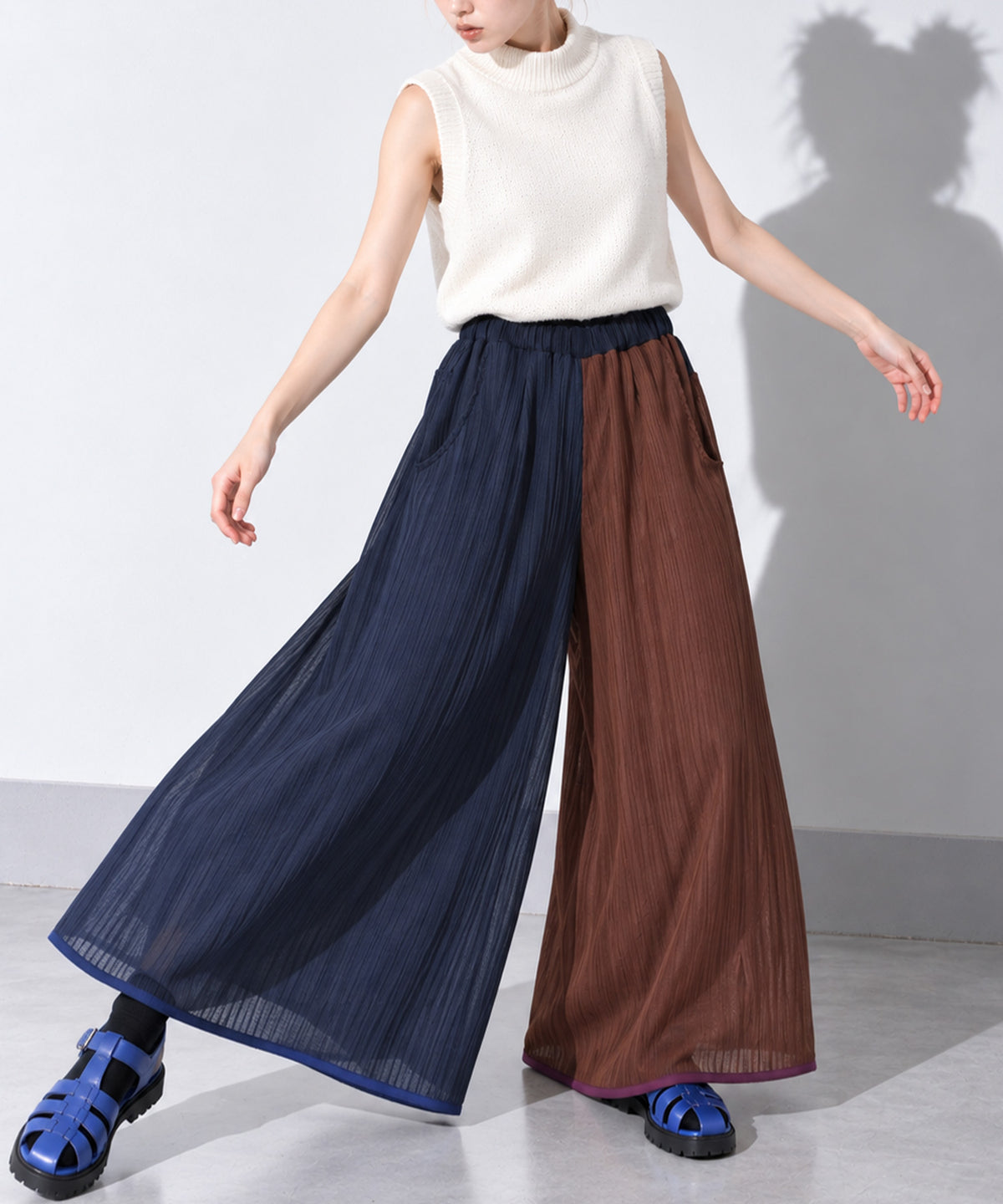 先行予約 BEDSIDEDRAMA / RELAXED PLEATED PANTS