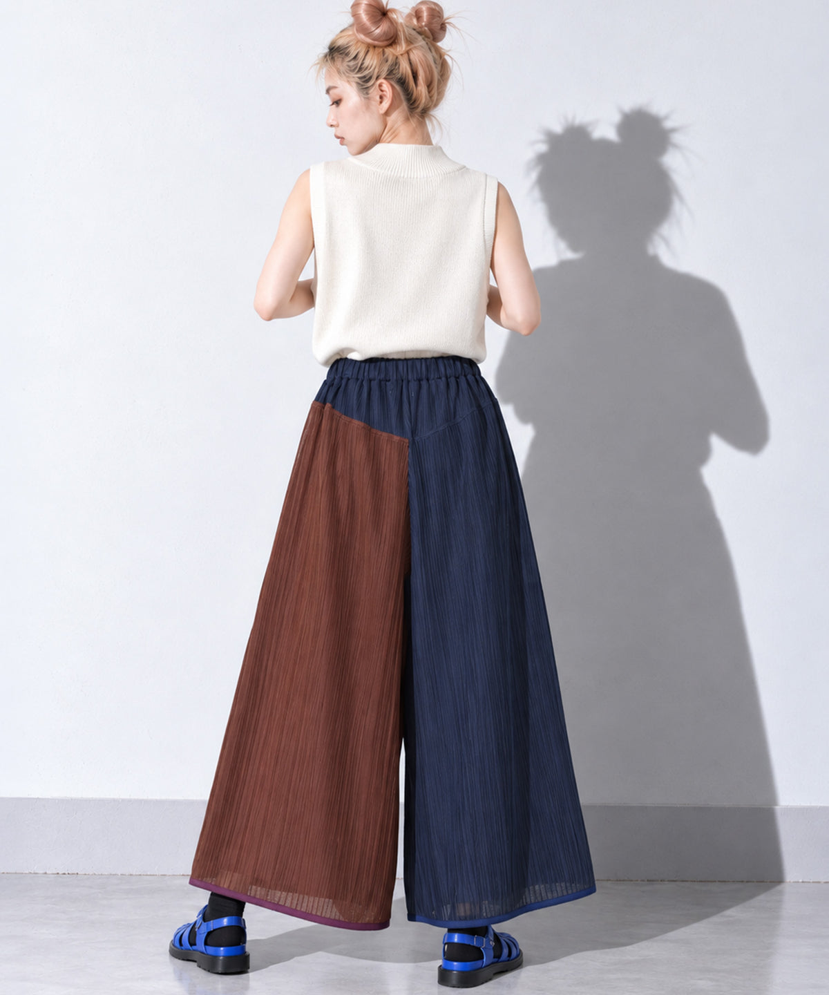 先行予約 BEDSIDEDRAMA / RELAXED PLEATED PANTS