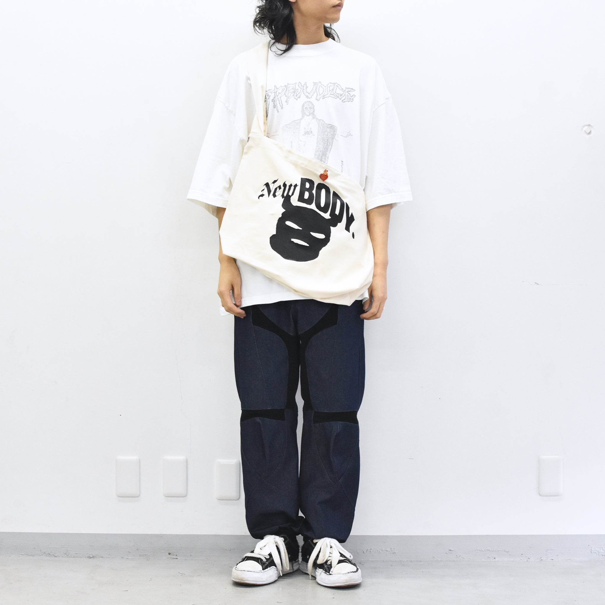 BODYSONG. / NEW BODY BAG! - WHITE