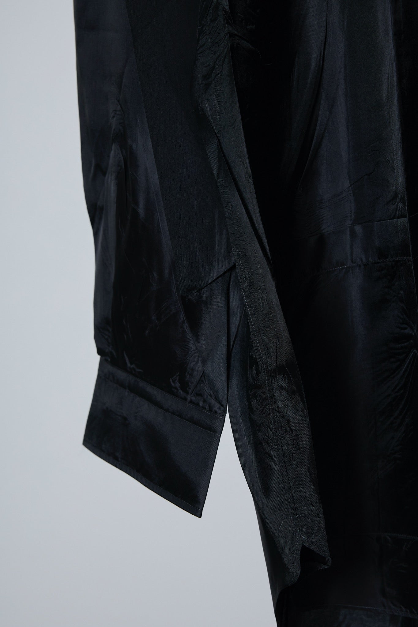 BODYSONG. / 先行予約 HEAT-PRESS FLAT SH - BLACK