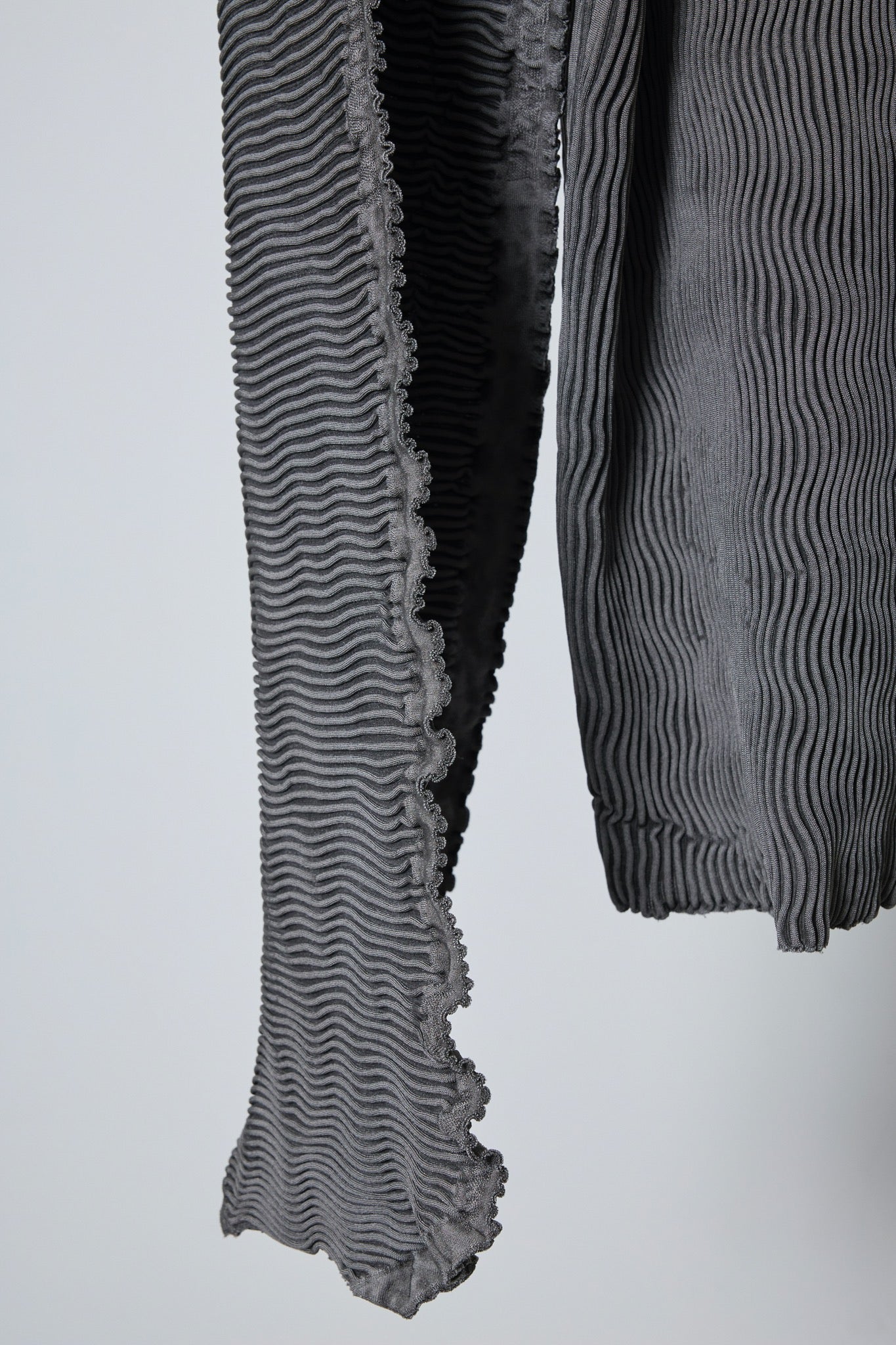 BODYSONG. / 先行予約 SEAMLESS ASYMMETRICAL KNIT F25 / RIB - GREY
