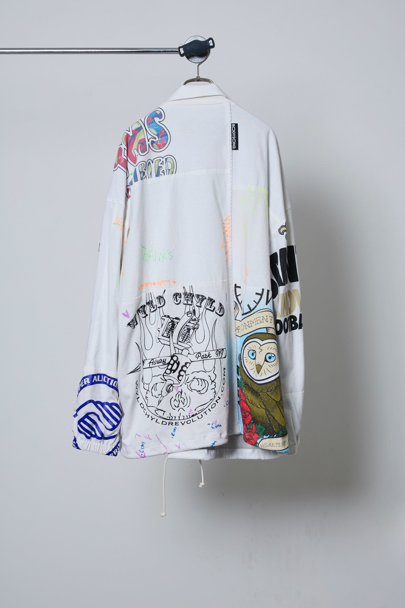 BODYSONG. / 先行予約 DECONSTRUCTED / RECONSTRUCTED VINTAGE T/COACH JACKET - WHITE