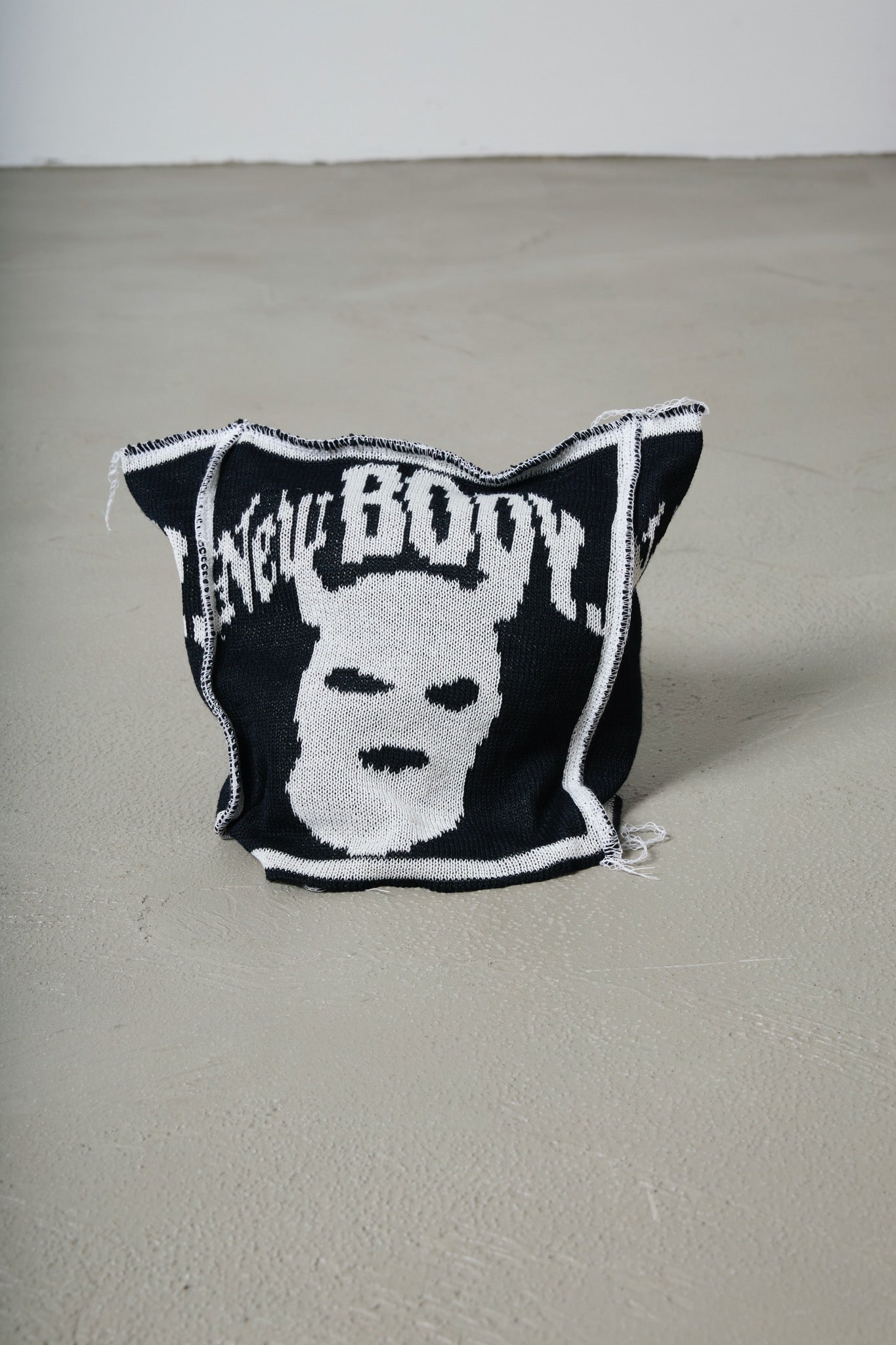 BODYSONG. / KNIT HAT CHARACTERS COLLECTION - BLACK FACE