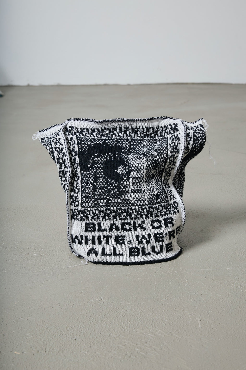 BODYSONG. / KNIT HAT CHARACTERS COLLECTION - WHITE EYE