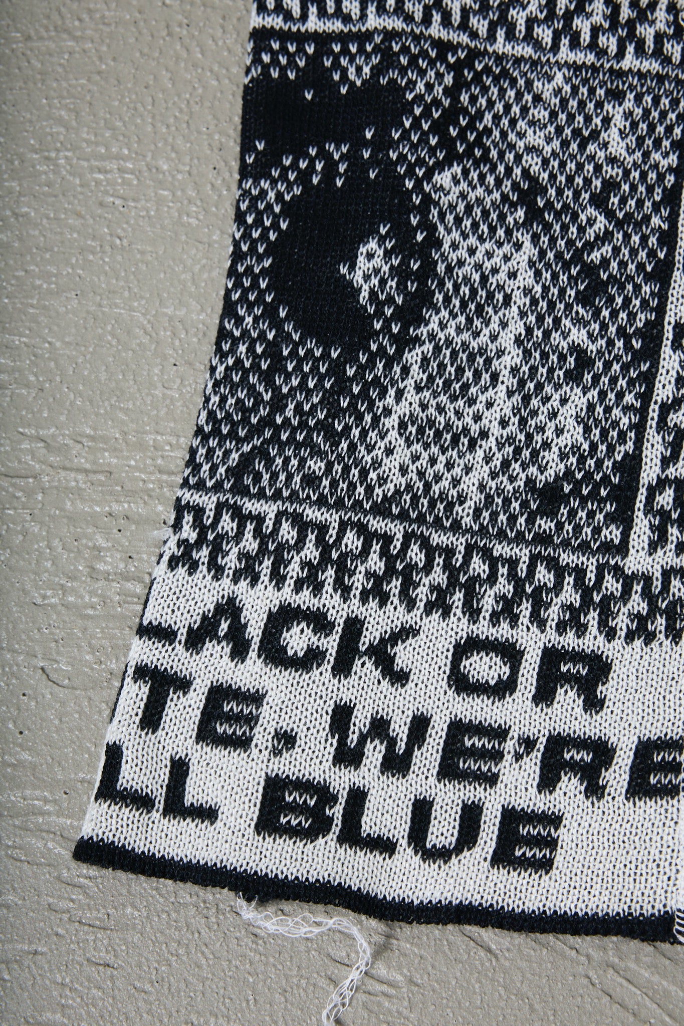BODYSONG. / KNIT HAT CHARACTERS COLLECTION - WHITE EYE