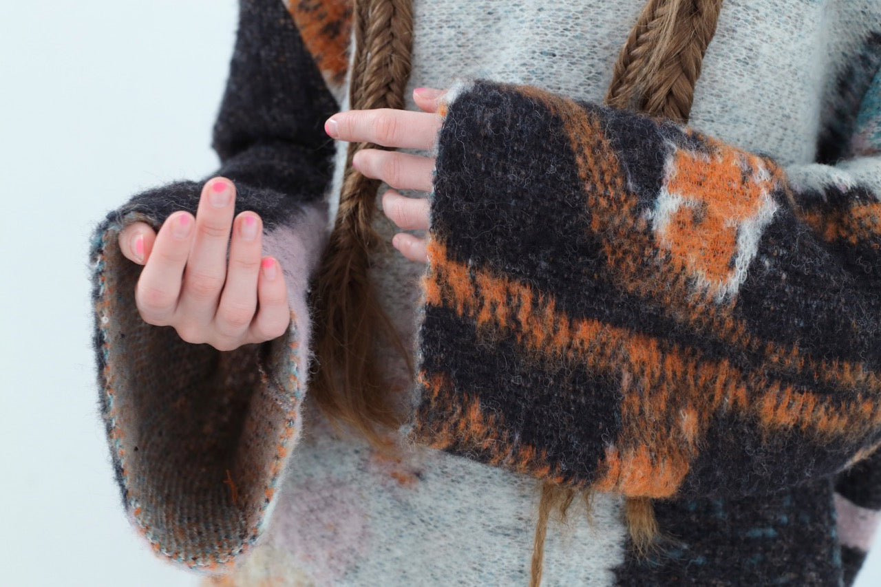 先行予約 BEDSIDEDRAMA / Dim Dream Knit Sweater