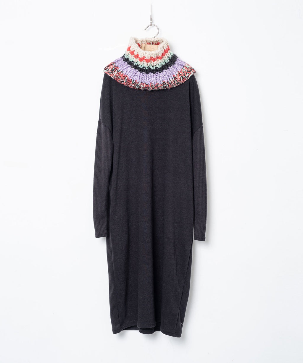 先行予約 BEDSIDEDRAMA / Neck Walmer Onepiece