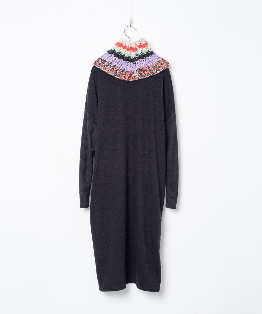 先行予約 BEDSIDEDRAMA / Neck Walmer Onepiece