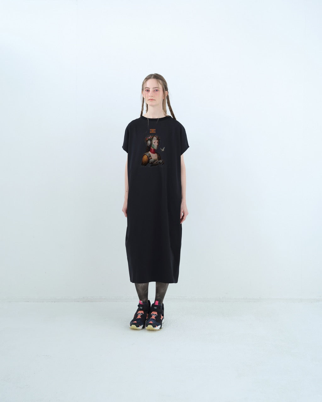 先行予約 BEDSIDEDRAMA / FUTURE QUEEN Dress Tee